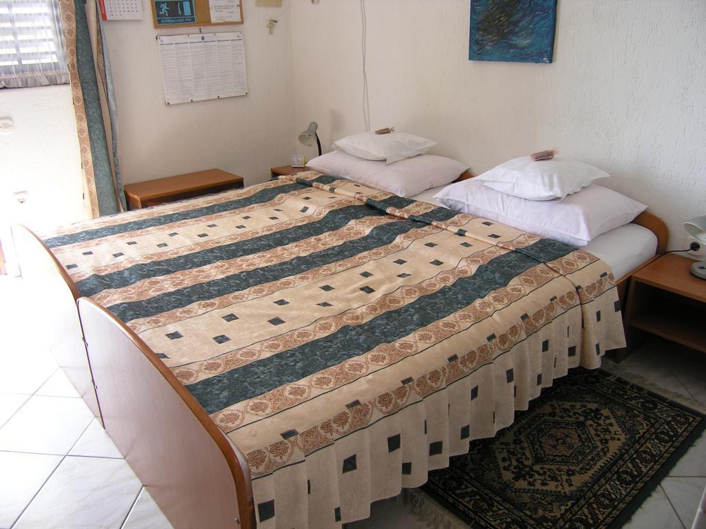 Apartmani Plach Крк Экстерьер фото